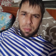 Виталий, 37