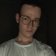 Виталий, 22