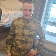 Лаврик, 35