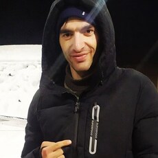 Артур, 27