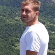 Фёдор, 33
