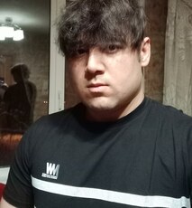 Андрей, 27