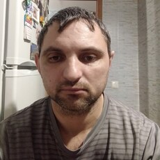 Яков, 40