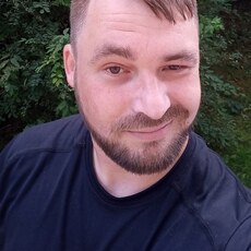 Михаил, 34