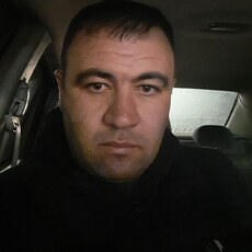 Паша, 36