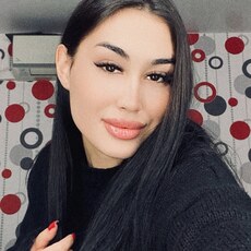 Евгения, 21
