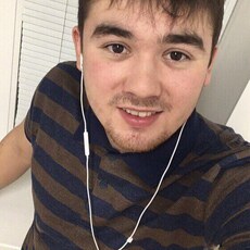 Коля, 28