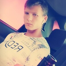 Виктор, 28