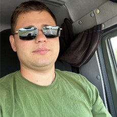 Сеня, 27