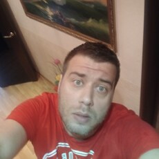 Максим, 40