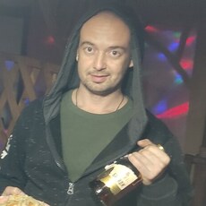 Виктор, 39