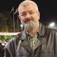 Лаврик, 46