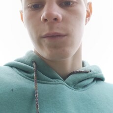 Валерий, 19