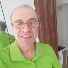 Вася, 61