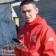 Максим, 27