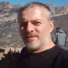 Лукас, 48