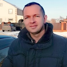 Юрий, 38