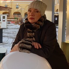 Есения, 57