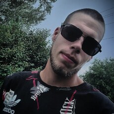 Виктория, 20