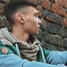 Макс, 27