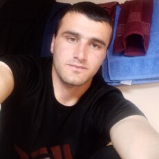 Тёма, 26