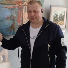 Валера, 47