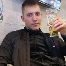 Евгений, 25