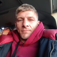 Коля, 42
