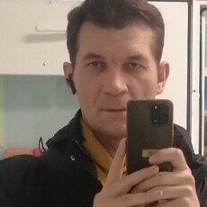 Вадим, 42