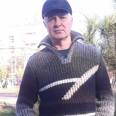 Ринат, 66
