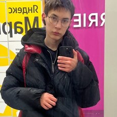 Владлен, 20