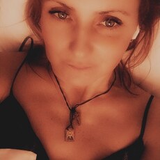 Эмма, 49
