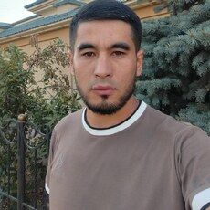 Эдик, 27