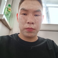 Павел, 22