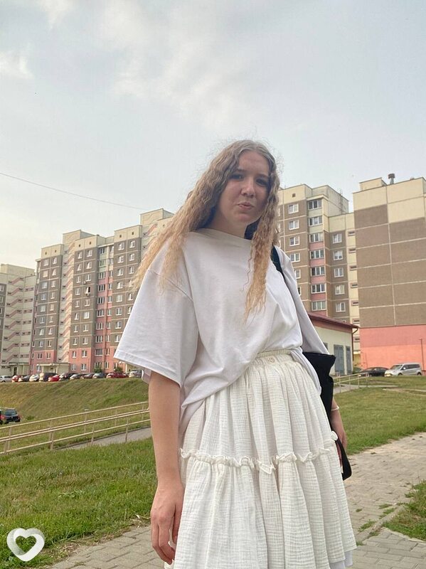Юля
