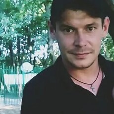 Коля, 36