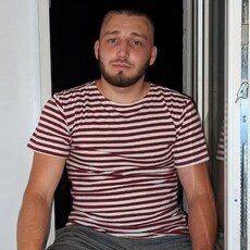 Илюха, 23