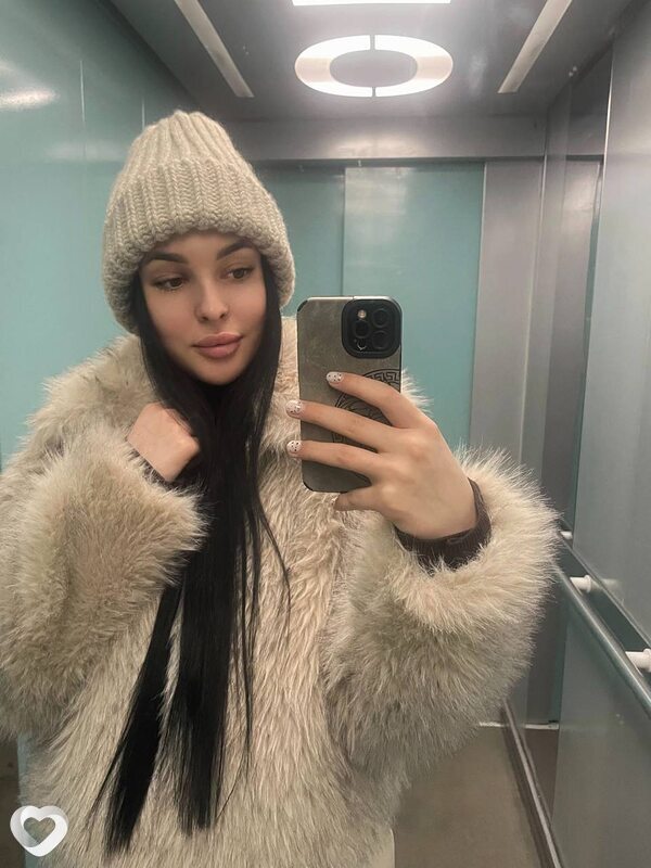 Ева