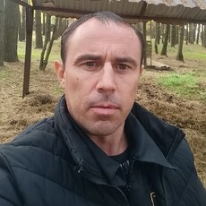 Лаврентий, 38