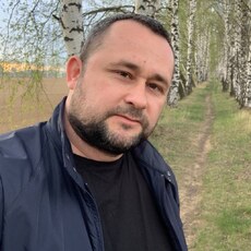 Гриша, 44