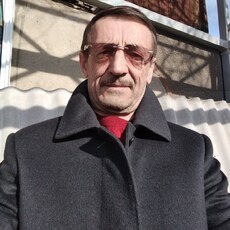 Юрий, 63