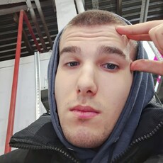 Виталий, 21