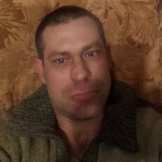 Миша, 38