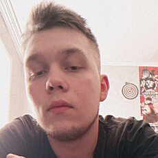 Илья, 23