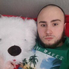 Давид, 24