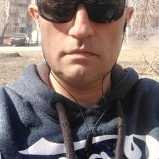 Виктор, 49