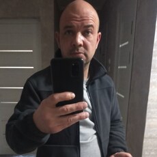 Валерий, 46