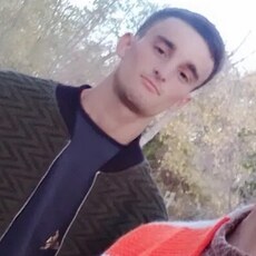 Артур, 22