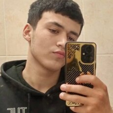 Сергей, 20