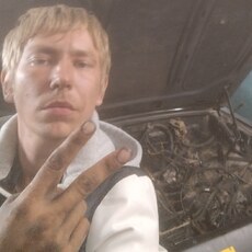 Даня, 30